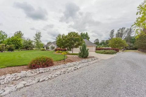 13026 Spring Lake St, Redding, CA 96003 photo 50