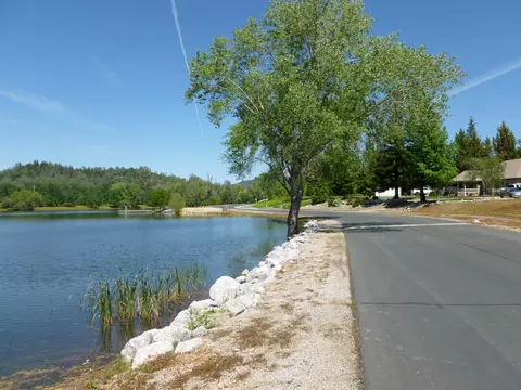 13026 Spring Lake St, Redding, CA 96003 photo 63