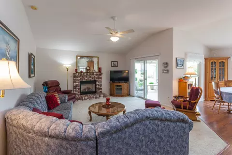 13026 Spring Lake St, Redding, CA 96003 photo 24