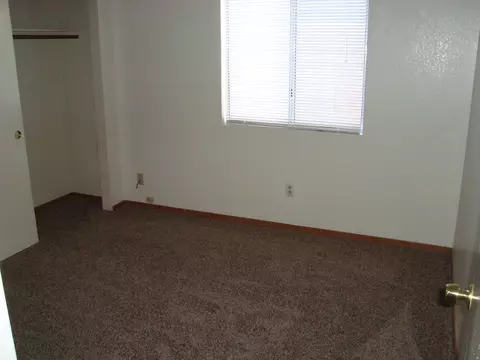 1649 Galaxy Way, Redding, CA 96002 photo 9