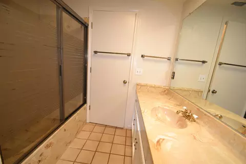 214 Newport, Redding, CA 96001 photo 10