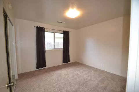 214 Newport, Redding, CA 96001 photo 14