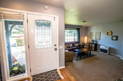 20275 Billy Jean Ln, Redding, CA 96002 photo 6