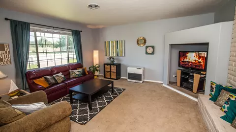 20275 Billy Jean Ln, Redding, CA 96002 photo 10