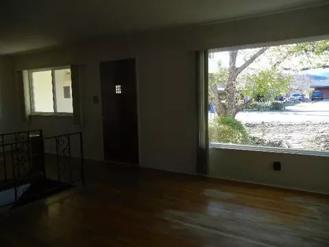 1575 Ridge Dr, Redding, CA 96001 photo 5