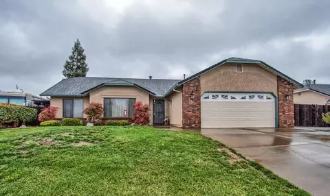 3080 Howard Dr, Redding, CA 96001 photo 1