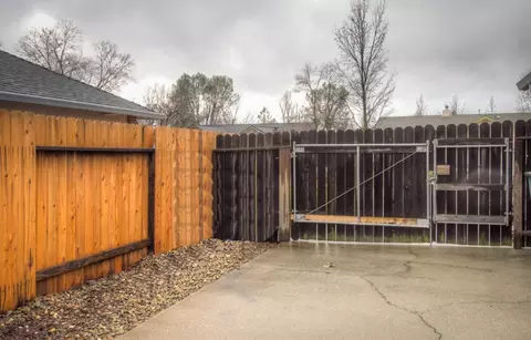 3080 Howard Dr, Redding, CA 96001 photo 18