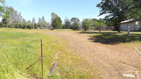 17704 Bright Path, Anderson, CA 96007 photo 2