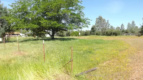 17704 Bright Path, Anderson, CA 96007 photo 1