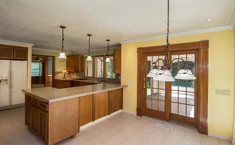 4414 Saratoga Dr, Redding, CA 96002 photo 12
