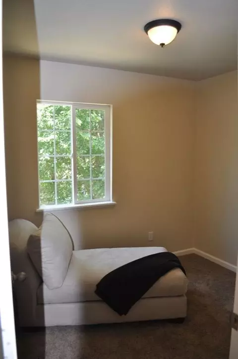 346 Douglas St, Red Bluff, CA 96080 photo 10