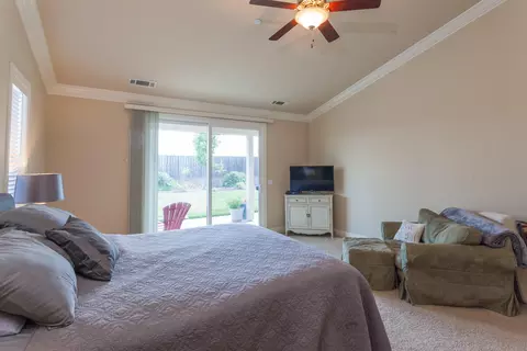 3221 Laver St, Redding, CA 96002 photo 17