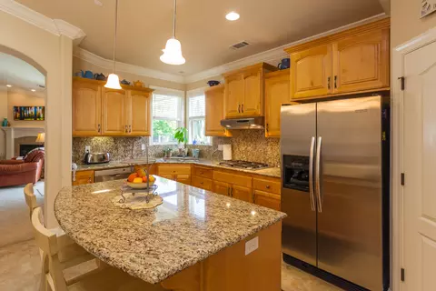 3221 Laver St, Redding, CA 96002 photo 10