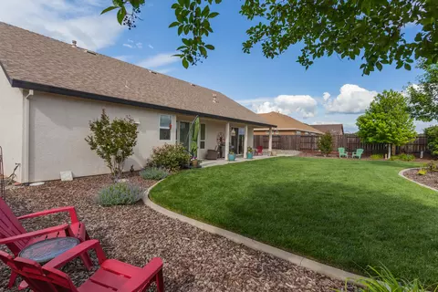 3221 Laver St, Redding, CA 96002 photo 31