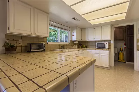 368 Rivella Vista Dr, Redding, CA 96001 photo 9