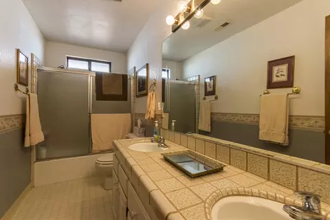 368 Rivella Vista Dr, Redding, CA 96001 photo 10