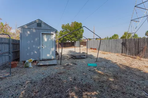 1876 Kingswood Way, Redding, CA 96003 photo 47