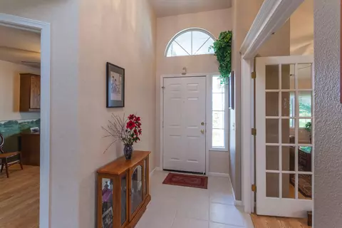 1876 Kingswood Way, Redding, CA 96003 photo 12