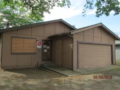 2846 Heather Ln, Redding, CA 96002 photo 1