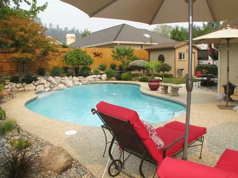 4257 Rutgers Pl, Redding, CA 96001 photo 2