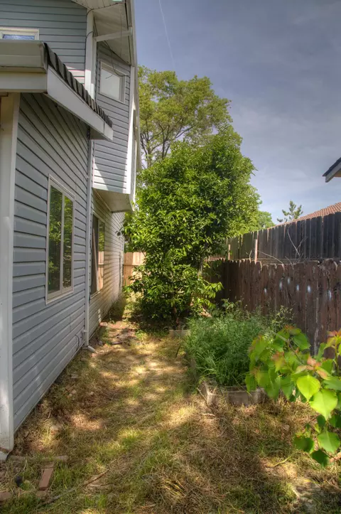 483 Woodhill Dr, Redding, CA 96003 photo 24