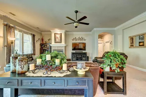 4674 Nantucket Dr, Redding, CA 96001 photo 6