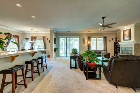 4674 Nantucket Dr, Redding, CA 96001 photo 5