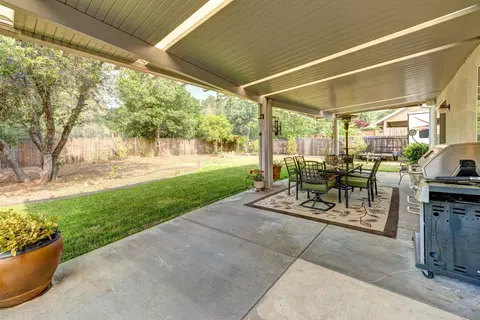 4674 Nantucket Dr, Redding, CA 96001 photo 15