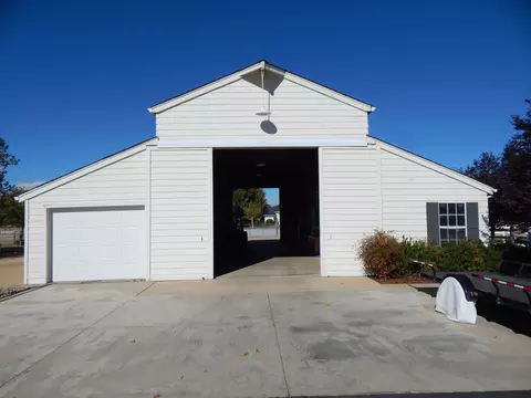 8375 Maynard Rd, Palo Cedro, CA 96073 photo 9