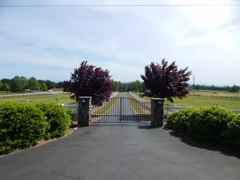 8375 Maynard Rd, Palo Cedro, CA 96073 photo 1