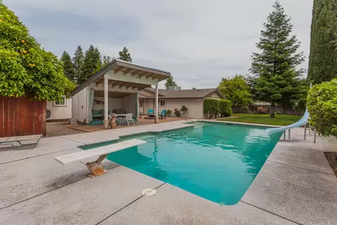 1875 Crestmont Dr, Redding, CA 96002 photo 33