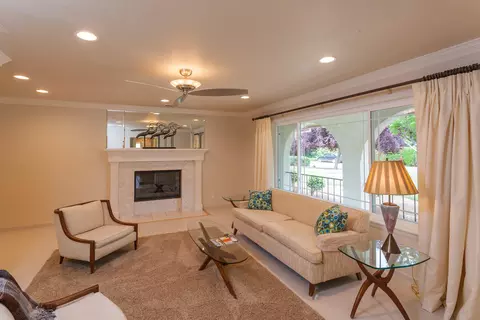 1875 Crestmont Dr, Redding, CA 96002 photo 9