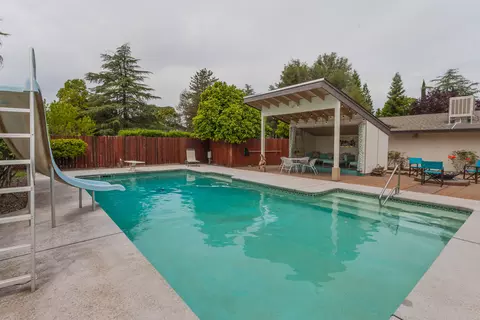 1875 Crestmont Dr, Redding, CA 96002 photo 32