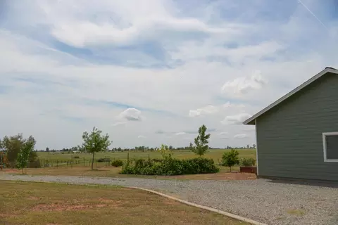 20765 Live Oak Rd, Red Bluff, CA 96080 photo 26