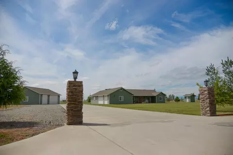20765 Live Oak Rd, Red Bluff, CA 96080 photo 1