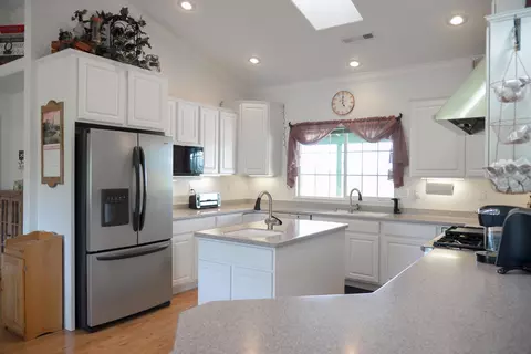 20765 Live Oak Rd, Red Bluff, CA 96080 photo 7