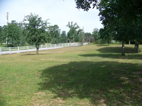 10705 Green Oaks Ln, Redding, CA 96003 photo 8