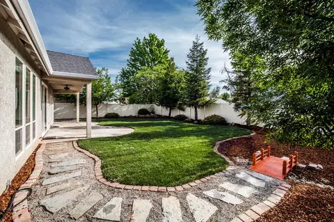 525 El Mango Dr, Redding, CA 96003 photo 39