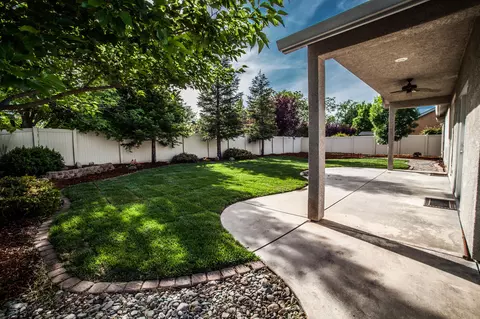 525 El Mango Dr, Redding, CA 96003 photo 38