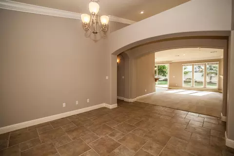 525 El Mango Dr, Redding, CA 96003 photo 4