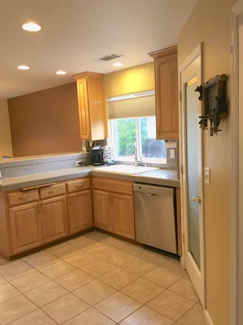 5785 Diamond Ridge Dr, Redding, CA 96003 photo 8