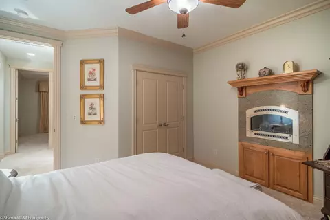 2490 Crescent Moon Ct, Redding, CA 96001 photo 22