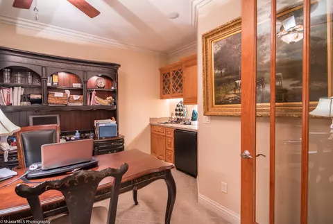 2490 Crescent Moon Ct, Redding, CA 96001 photo 8