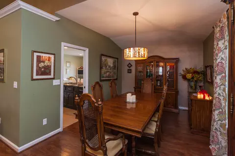 399 Franciscan Trl, Redding, CA 96003 photo 4