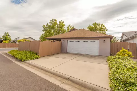 399 Franciscan Trl, Redding, CA 96003 photo 25