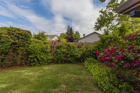 399 Franciscan Trl, Redding, CA 96003 photo 21