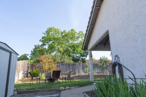 3867 Rushmore Dr, Redding, CA 96001 photo 25