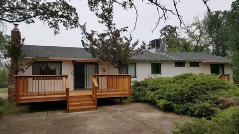 11701 Milton Park Ln, Redding, CA 96003 photo 12