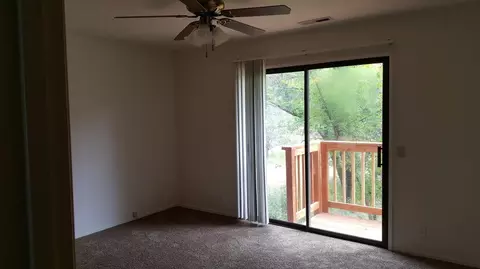 11701 Milton Park Ln, Redding, CA 96003 photo 10