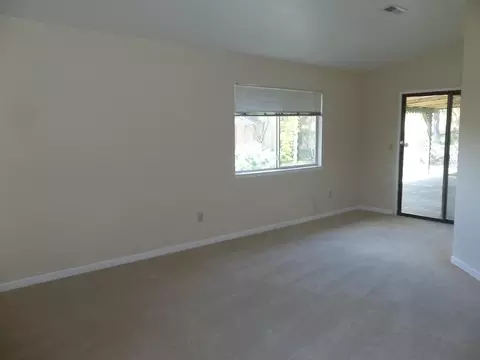 1280 Nighthawk Ln, Redding, CA 96003 photo 5
